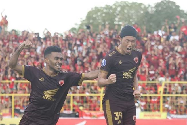 PSM Makassar Hanya Butuh 3 Poin Angkat Tropi Juara Liga 1