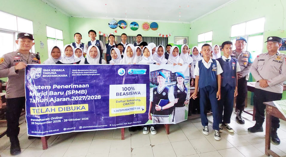 Polsek Madang Suku II Sosialisasi Penerimaan Siswa SMA Kemala Taruna Bhayangkara ke Sekolah