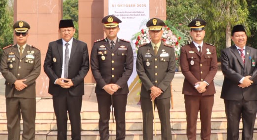 Peringati Hari Kesaktian Pancasila 2026, Bupati Lanosin dan Kapolres OKU Timur Upacara di TMP Jurai Sakti