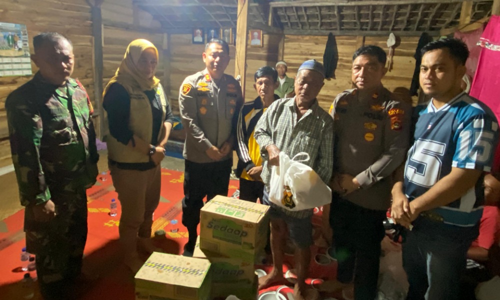 4 Rumah WargaTerdampak Banjir, Kapolres OKU Timur Turun Cek Luapan Air Sungai