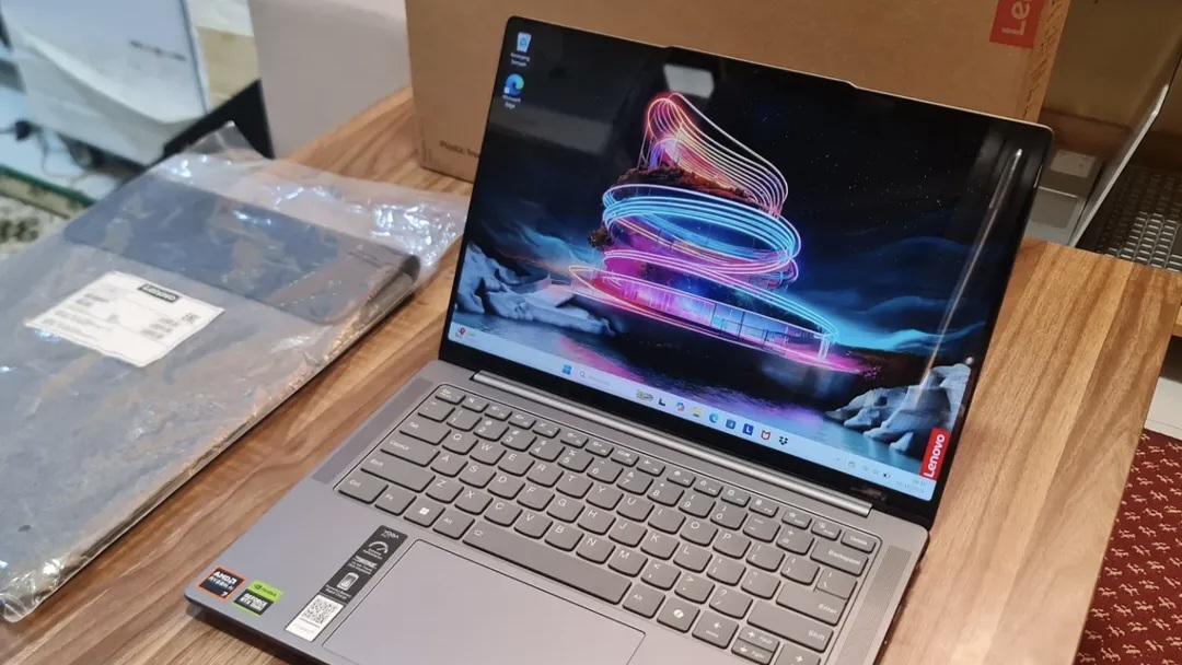 Laptop Lenovo Yoga Pro 7: Layar Lebar Full HD 3K, Nyaman dan Mewah