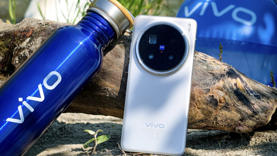 Vivo X200 Pro: Hp Terbaik Ahir Tahun 2025, Mampu Saingin Sekelas iPhone 17