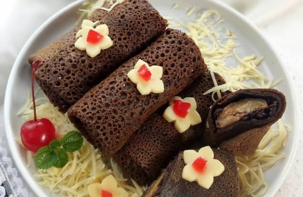 Resep Dadar Gulung Coklat Sederhana, Legit dan Menggugah Selera