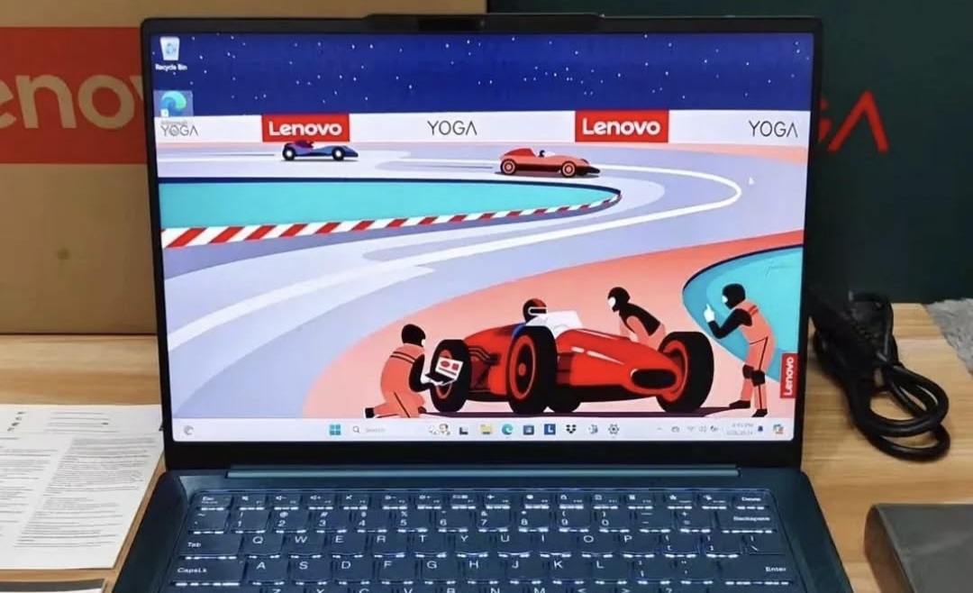 Lenovo Yoga Pro 7: Laptop Berkelas, Worth It untuk Berbagai Aktivitas Padat