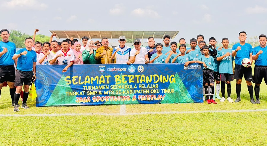 Cari Bibit Pesepak Bola Muda, Wabup Yudha Buka Turnamen Antar-Pelajar SMP di OKU Timur