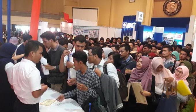 Pemprov Sumsel Buka Job Fair Bagi Pencari Kerja, Ada Kuota 4.688 Pekerja