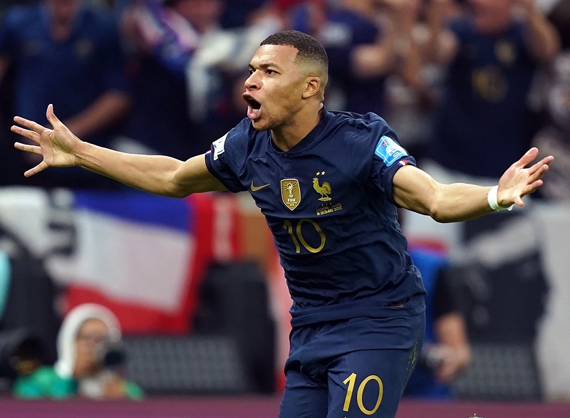 Sempat Dikejar Messi, Mbappe Resmi Jadi Top Skor Piala Dunia 2022! Segini Torehan Golnya