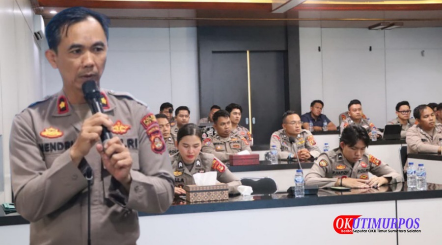 Tingkatkan Keterampilan Digital, Bag SDM Polres OKU Timur Gelar Pelatihan TOT Paham AI