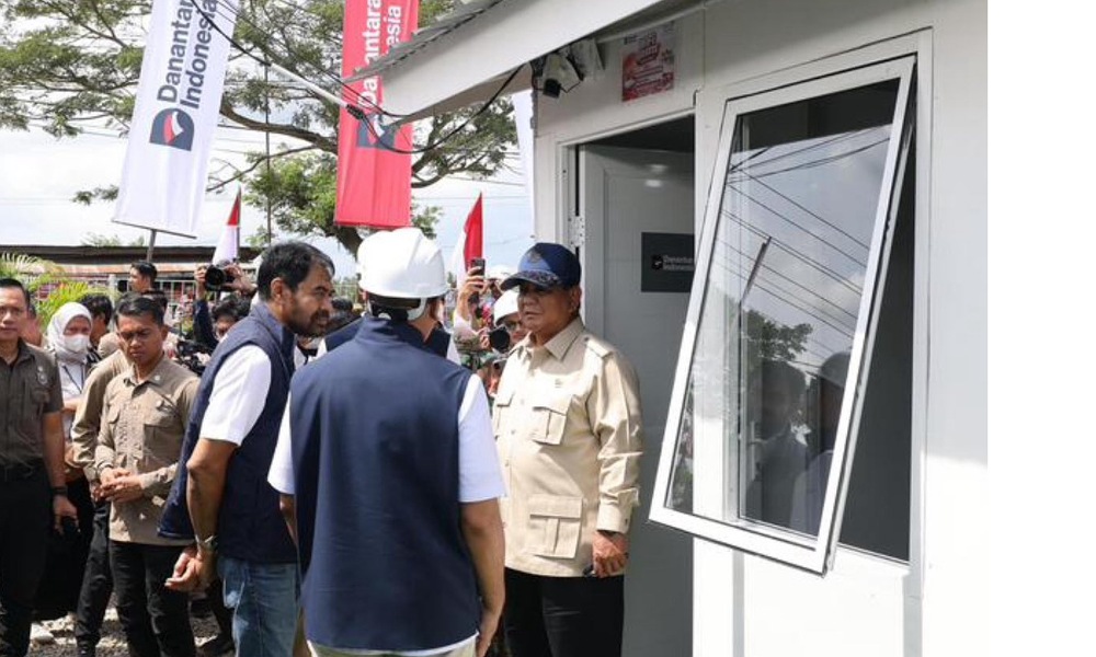 Presiden Prabowo Tinjau Rumah Hunian Terdampak Banjir Bandang