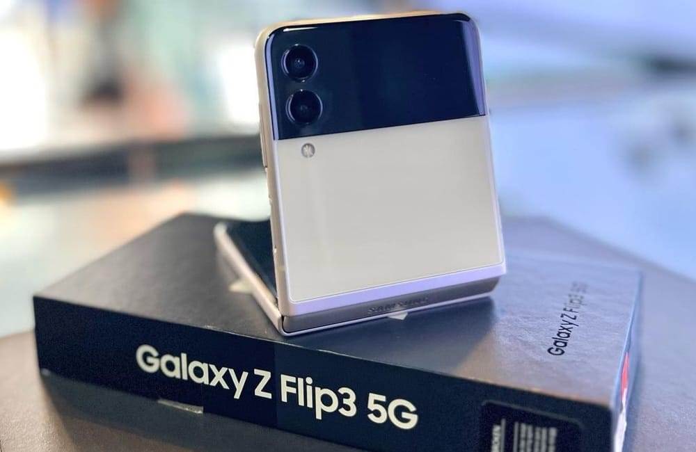 Samsung Galaxy Z Flip3 5G: Smartphone Lipat dengan Spesifikasi Mempuni untuk Gen Z, Segini Harganya 2024