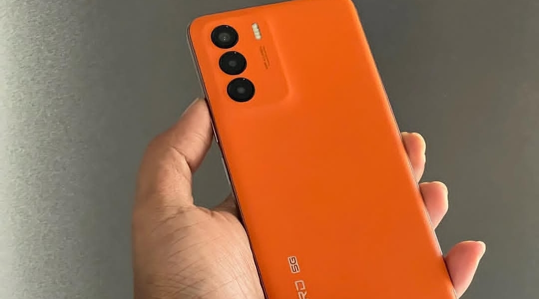 Infinix Zero 5G: Kecepatan Super dan Desain Elegan dalam Satu Paket Menggoda