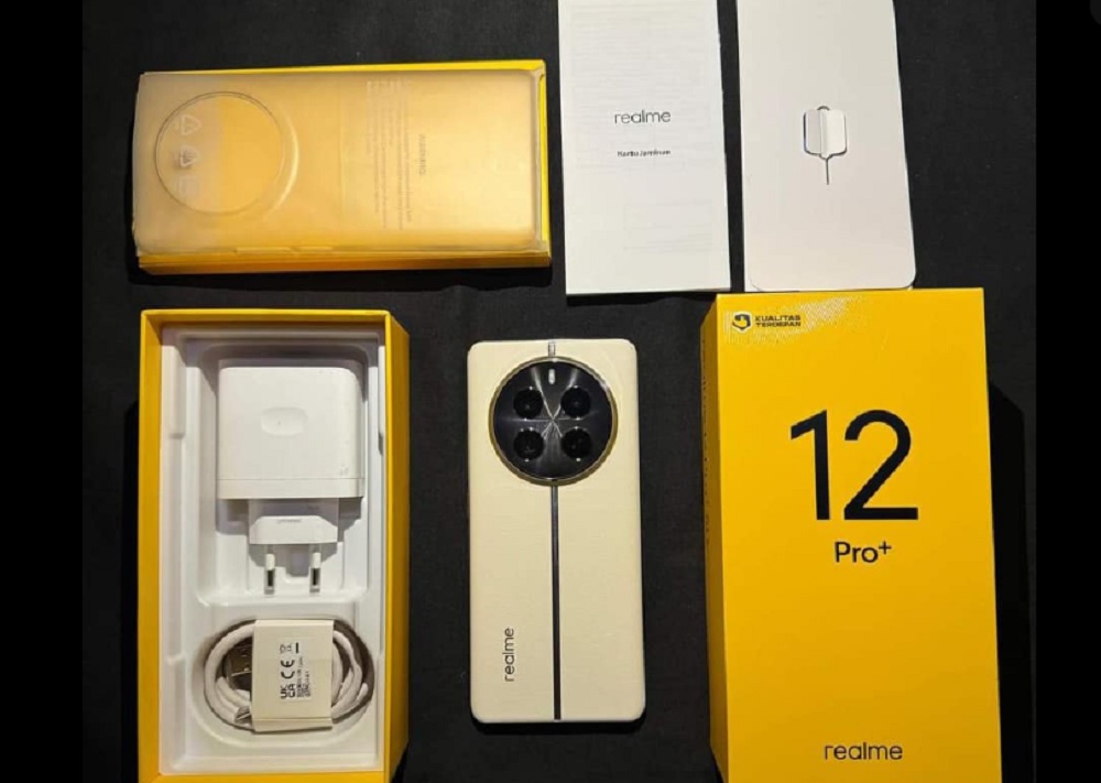 Realme 12 Pro+ 5G Menggebrak dengan Layar Lengkung Amoled Cerah yang Responsif
