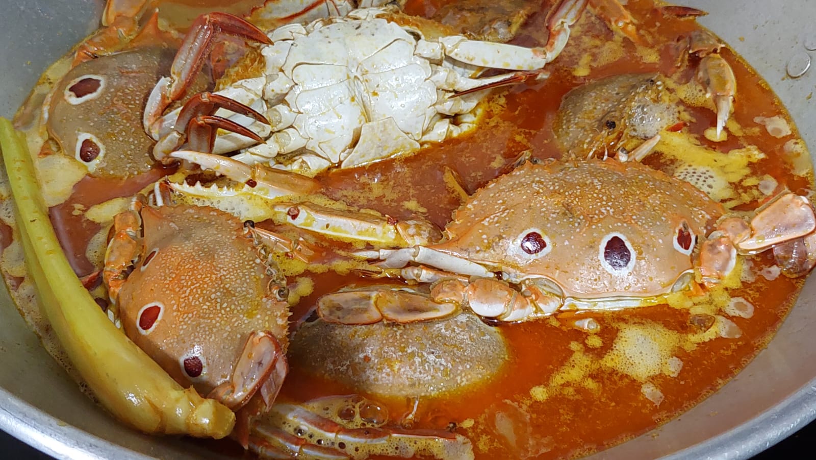 Cumi, Kepiting dan Rajungan Kuah Kari: Resep Rumahan dengan Rasa Restoran