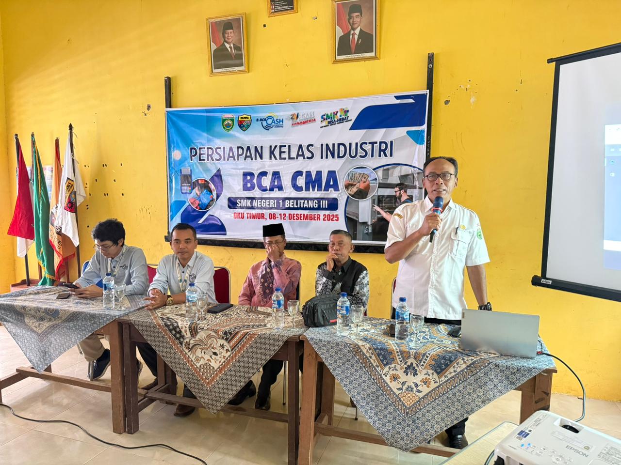 Hadirkan Standar Perbankan Nasional, SMKN 1 Belitang III dan BCA-CMA Resmikan Teaching Factory Akuntansi