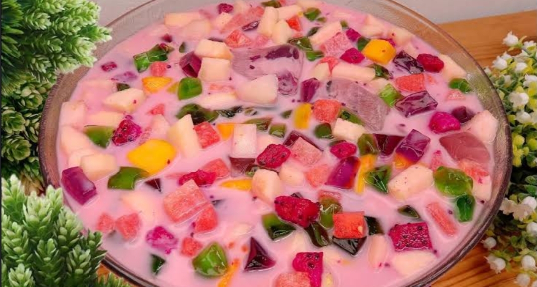 Resep Es Buah Segar dan Simpel untuk Menyegarkan Hari Anda Saat Berbuka Puasa