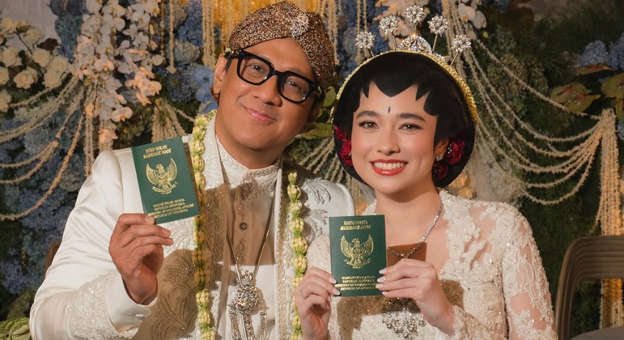Kabar Bahagia, Andre Taulany dan Amanda Rigby Resmi Menikah