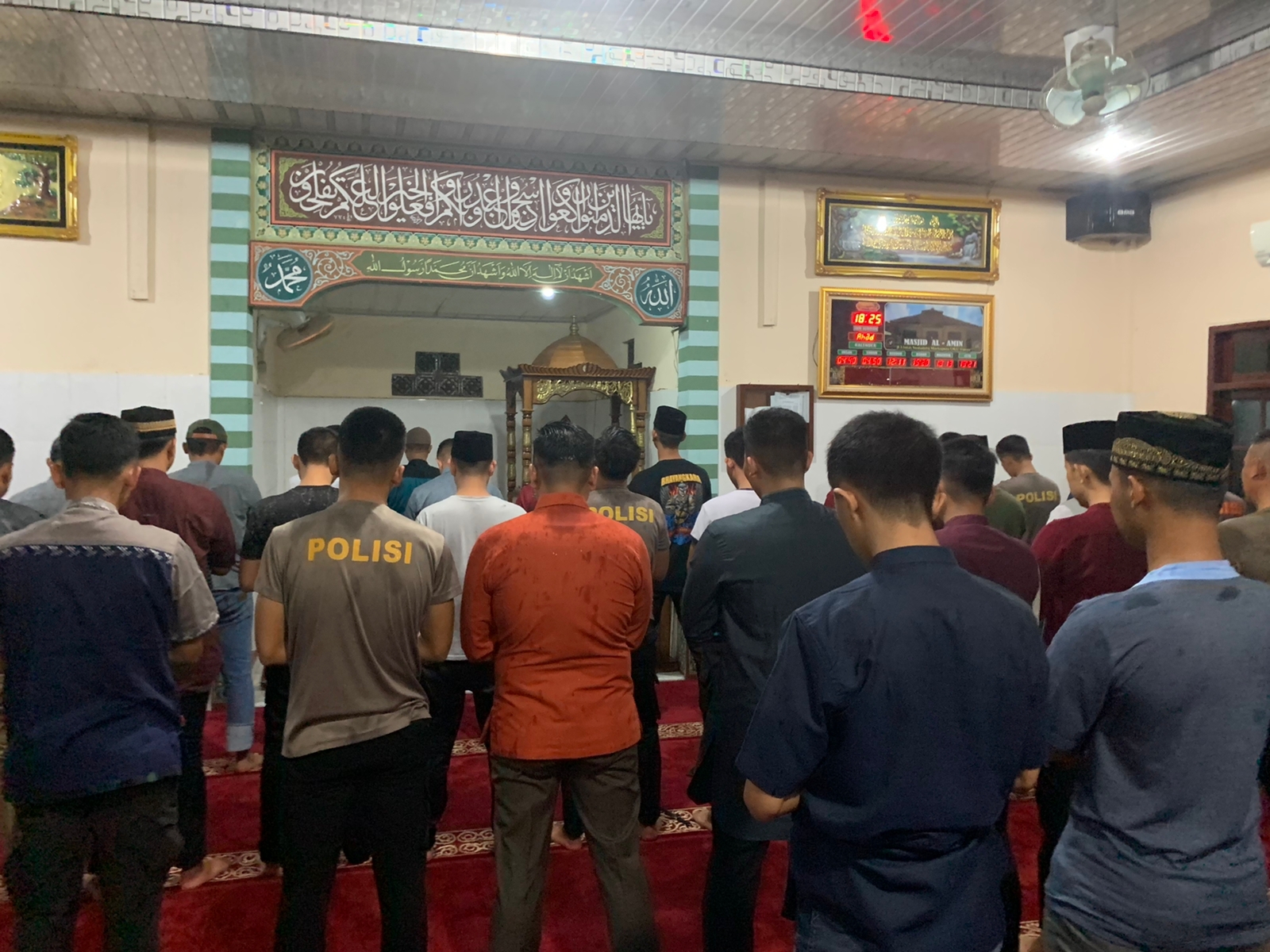 Bag SDM Gelar Sholat Bersama Angkatan 48 Polres OKU Timur