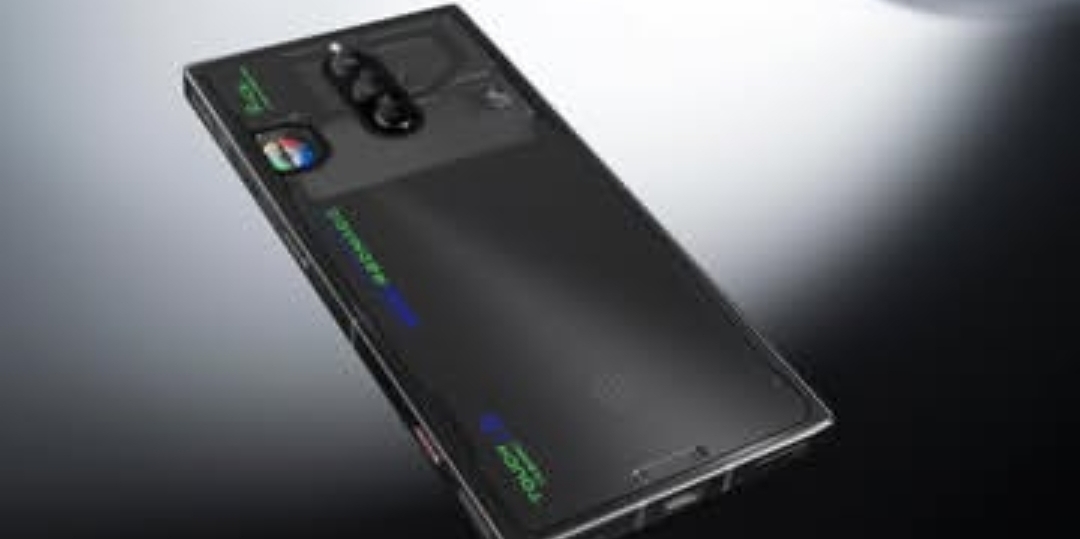 RedMagic 8S Pro: Desain Futuristik dengan RGB Lighting dan Performa Gahar