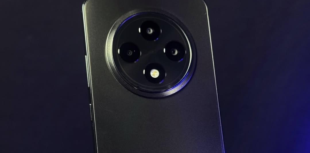 OPPO Reno 12F: Desain Elegan Bertemu Performa Tinggi untuk Pengalaman Gaming dan Selfie Maksimal