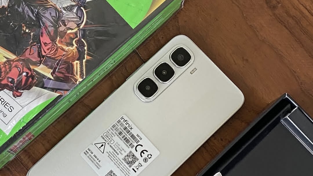 Infinix Hot 60i: Merah dan Berkualitas, Baterai Jumbo, Penyimpanan 8/256 GB