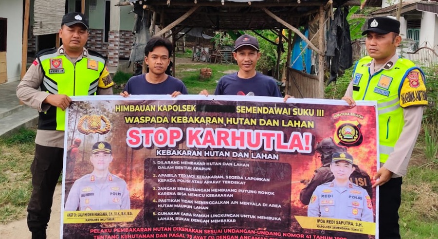 Edukasi Warga Desa Taraman Jaya, Polsek Semendawai Suku III OKU Timur Imbau Cegah Karhutla