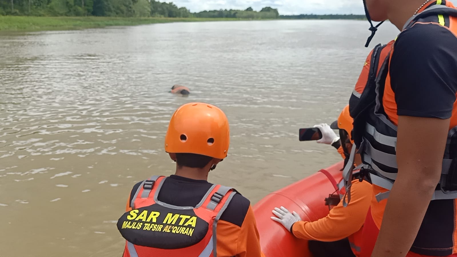 Jasat Bocah Ditemukan 100 Meter dari Pintu Bendungan Irigasi Sungai Komering, Posisi Tertelungkup