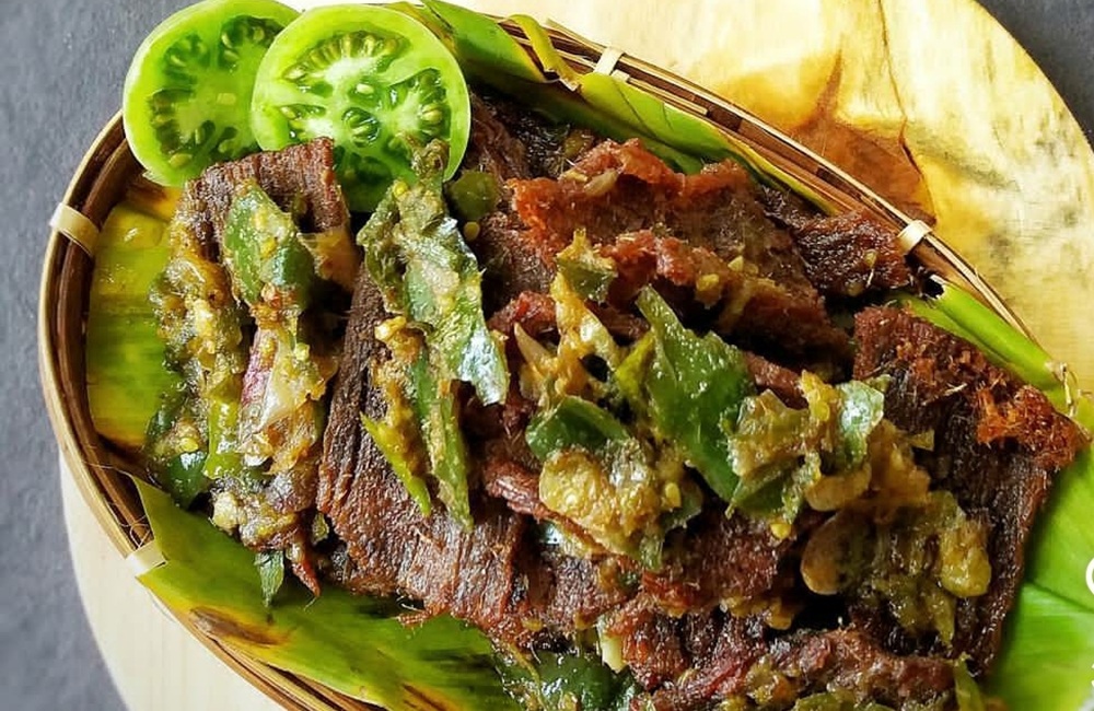 Dendeng Balado Hijau Empuk dan Gurih, Menu Andalan Makan Malam Keluarga