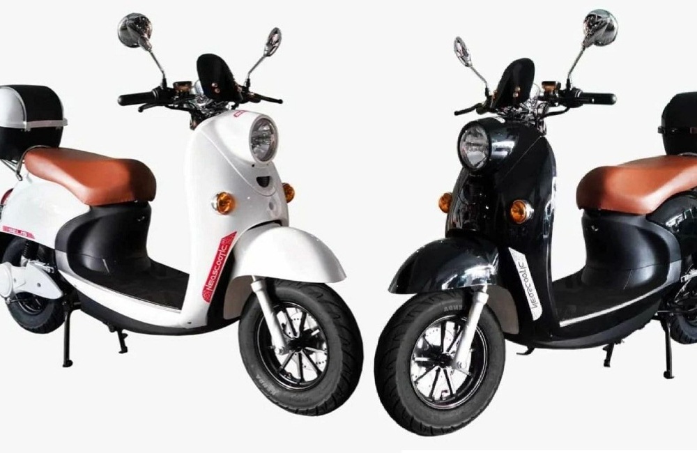 Meluncur dengan Desain Kokoh, Selis Neo Scootic Motor Listrik Cantik Dibekali Top Speed 40 KM Per Jam