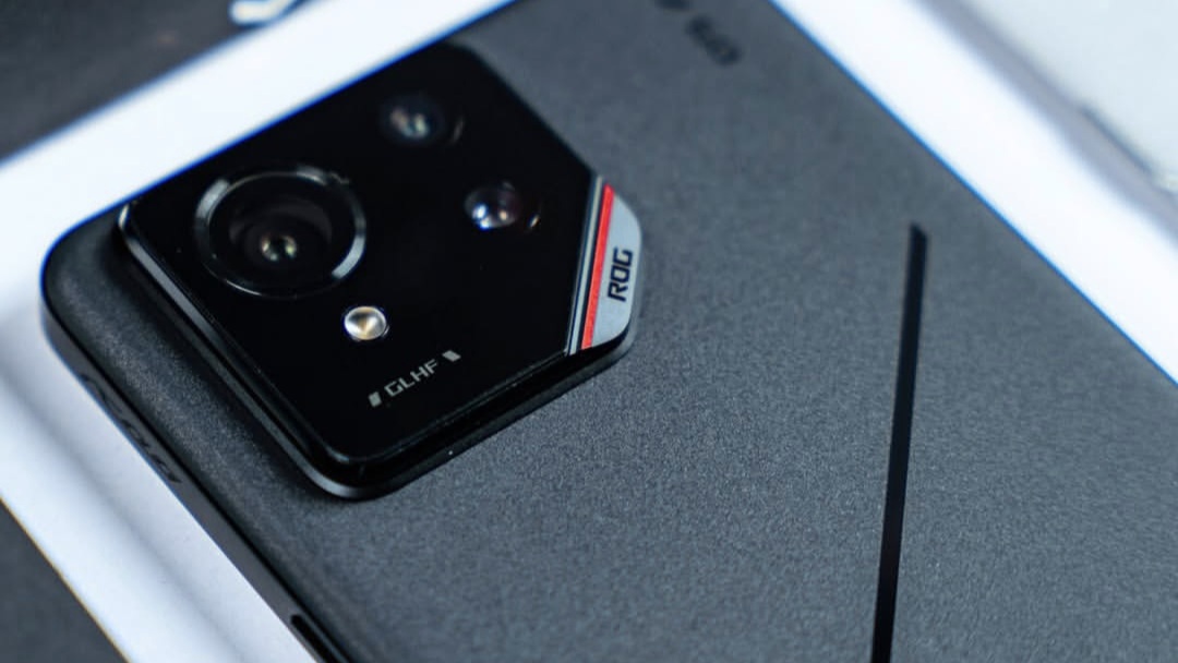 ASUS ROG Phone 8 Pro, Hp Gaming dengan Spesifikasi yang Memukau