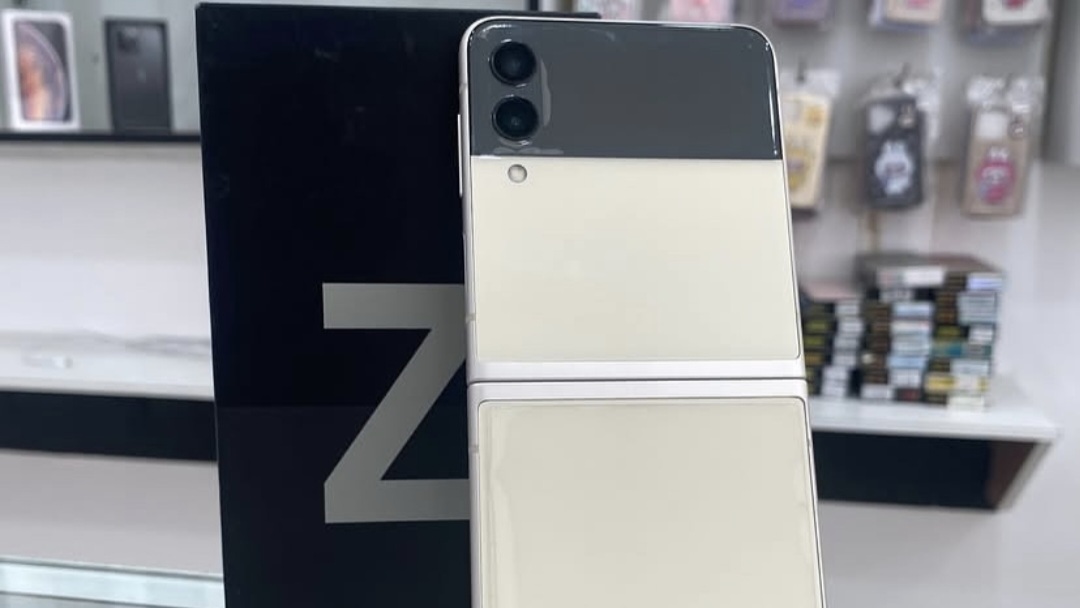 Review Hp Lama, Samsung Galaxy Z Flip3 5G, Tampilan Elegan, Punya Kualitas Kamera Memukau