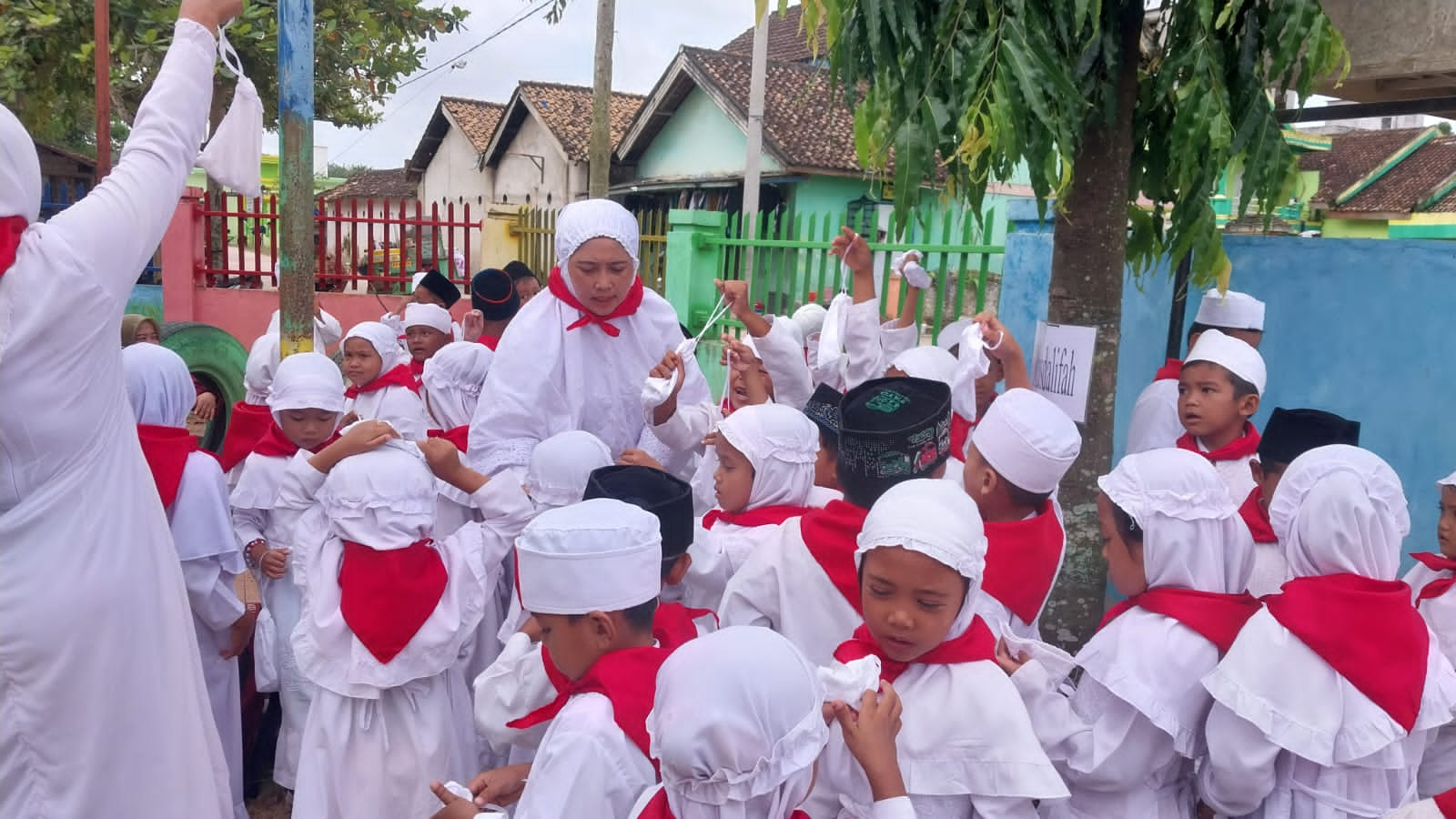 TK Bunda Melati Agung Adakan Simulasi Manasik Haji