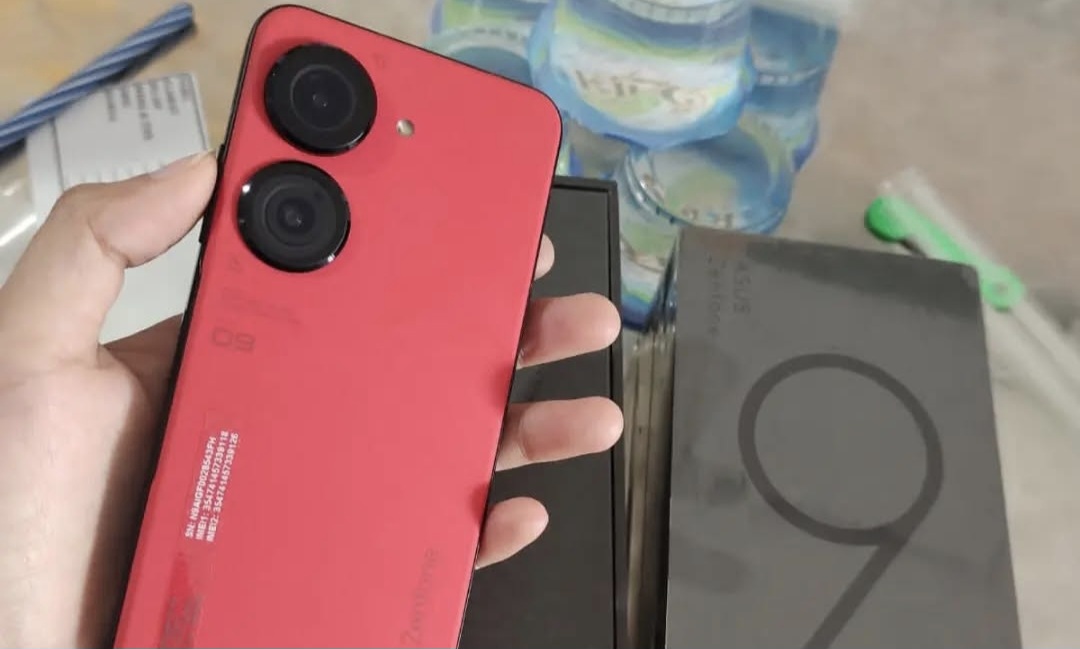 ASUS Zenfone 9: Teknologi Canggih dengan Fitur Kelas Atas