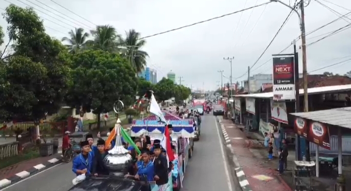 Pawai Kendaraan Hias Sukses, Bakal Jadi Agenda Rutin Tahunan MWC NU Martapura 