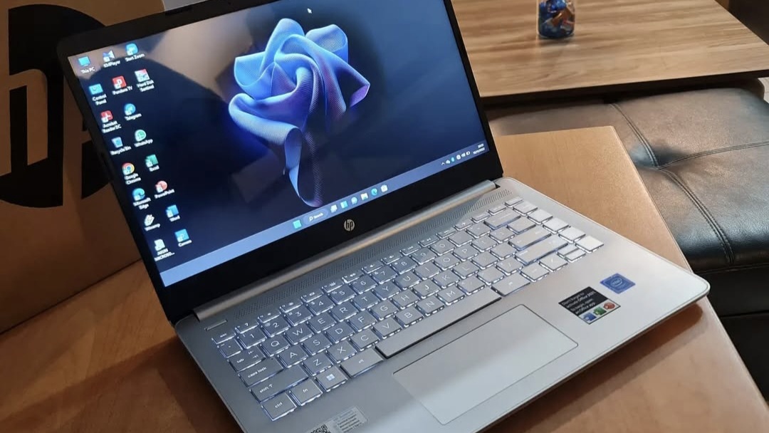 HP 14s-dq0508TU, Laptop Terjangkau yang Memiliki Performa Cukup Baik dan Bodi Ringkas