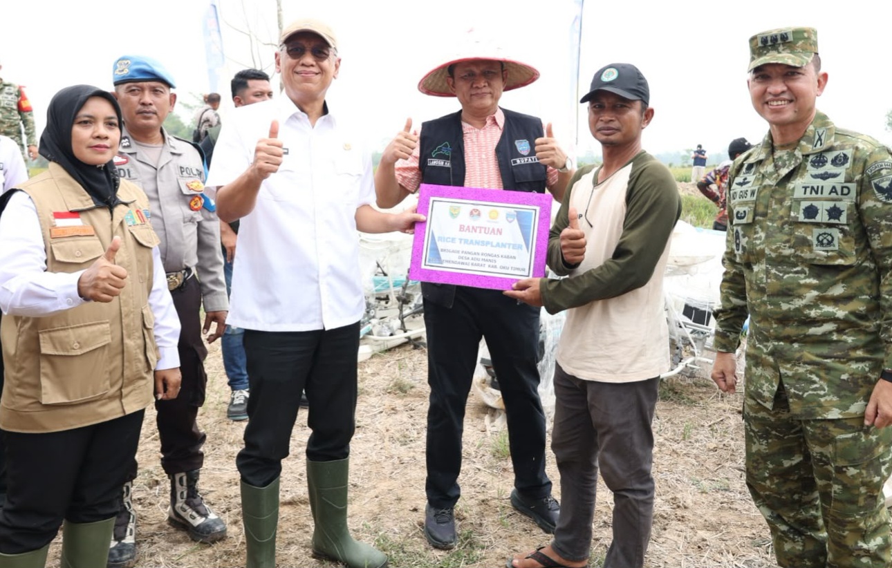 Cetak Sawah Rakyat OKU Timur Tembus 7,76 Ton per Hektare