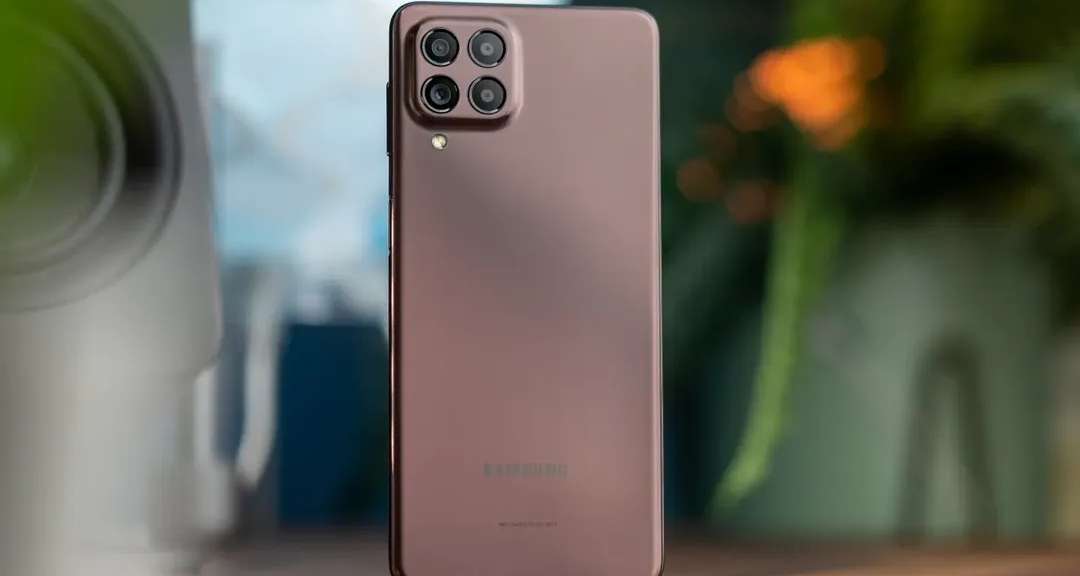 Samsung Galaxy M53 5G: Kekuatan dan Gaya Bertemu dalam Smartphone Mid-Range yang Mengagumkan