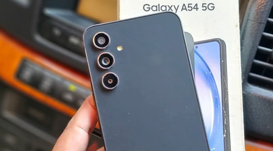 Pilih Samsung A54 5G atau Samsung A53 5G: Spesifikasi Beda Tipis, Mending Hp Mana?