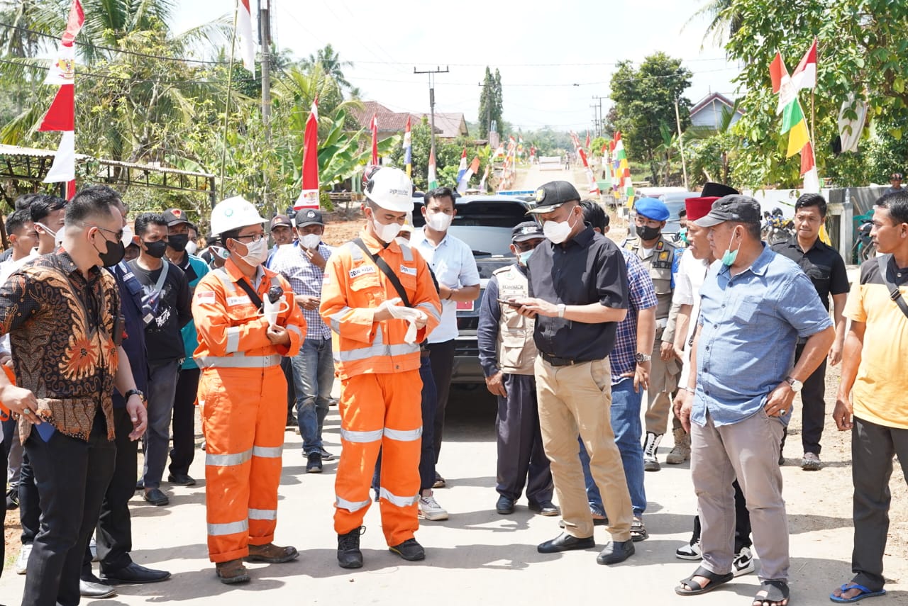 Semburan Gas Sumur Bor Balai Desa Mulai Menurun 