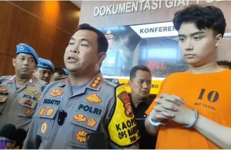 Leon Dozan Ditangkap, Minta Maaf Usai Kasus Penganiayaan dan Penghinaan Polisi Viral