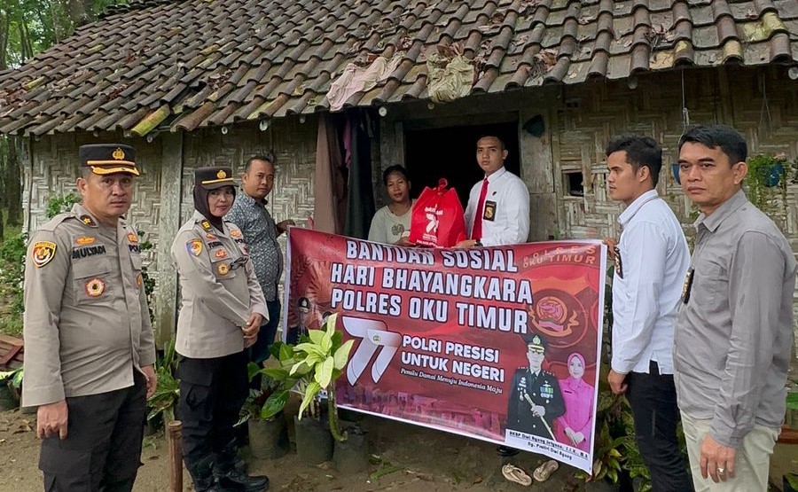 Sambut Hari Bhayangkara, Satreskrim Polres OKU Timur Bakti Sosial Polri Presisi Untuk Negeri