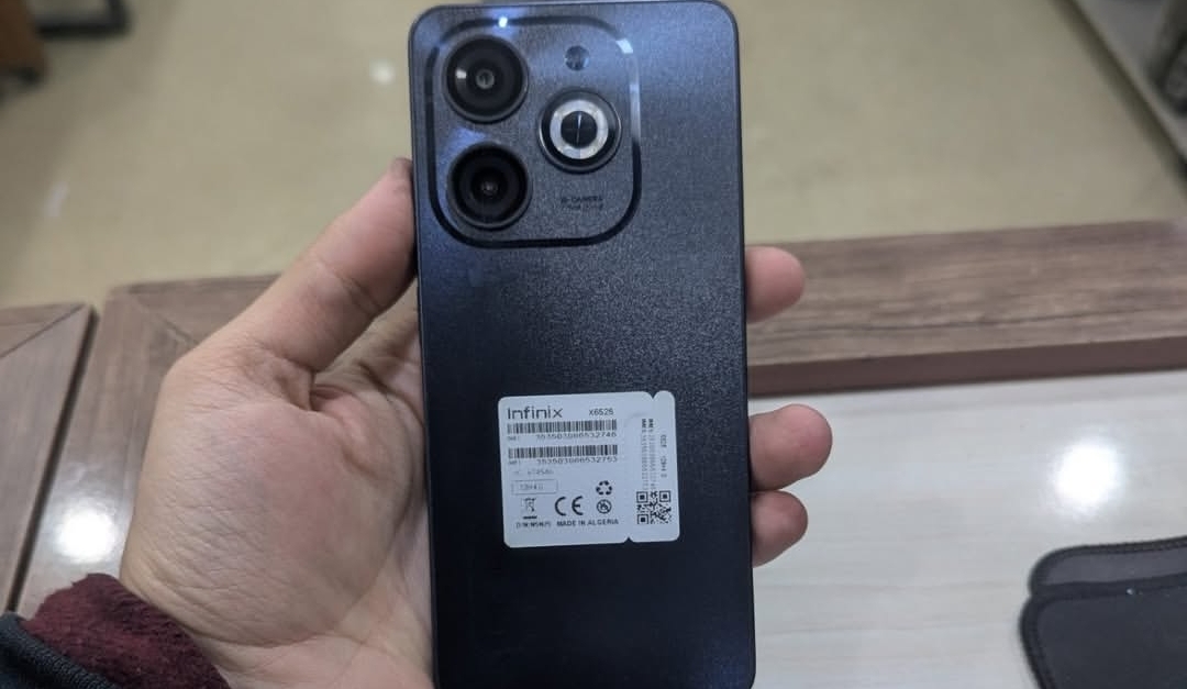 Infinix Smart 8 Plus: Smartphone Murah dengan Fitur yang Tak Murahan