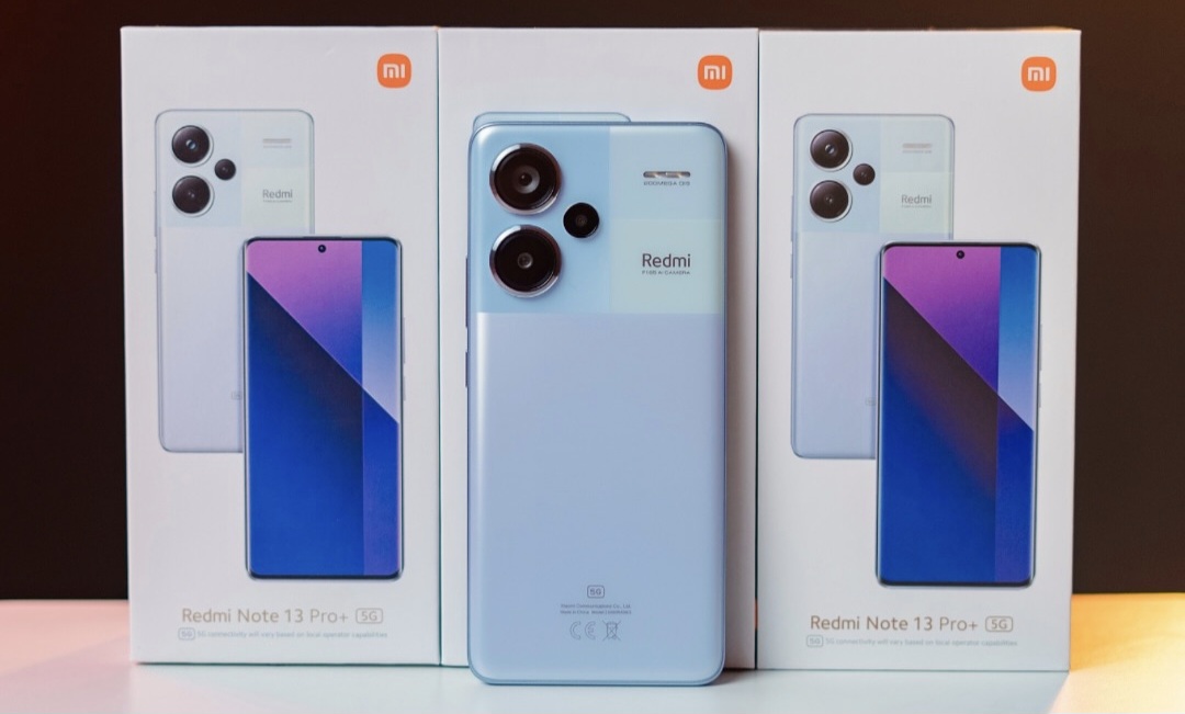 Komparasi Ponsel Flagship Samsung Galaxy S21 FE 5G vs Redmi Note 13 Pro Plus 5G, Mana yang Juara?