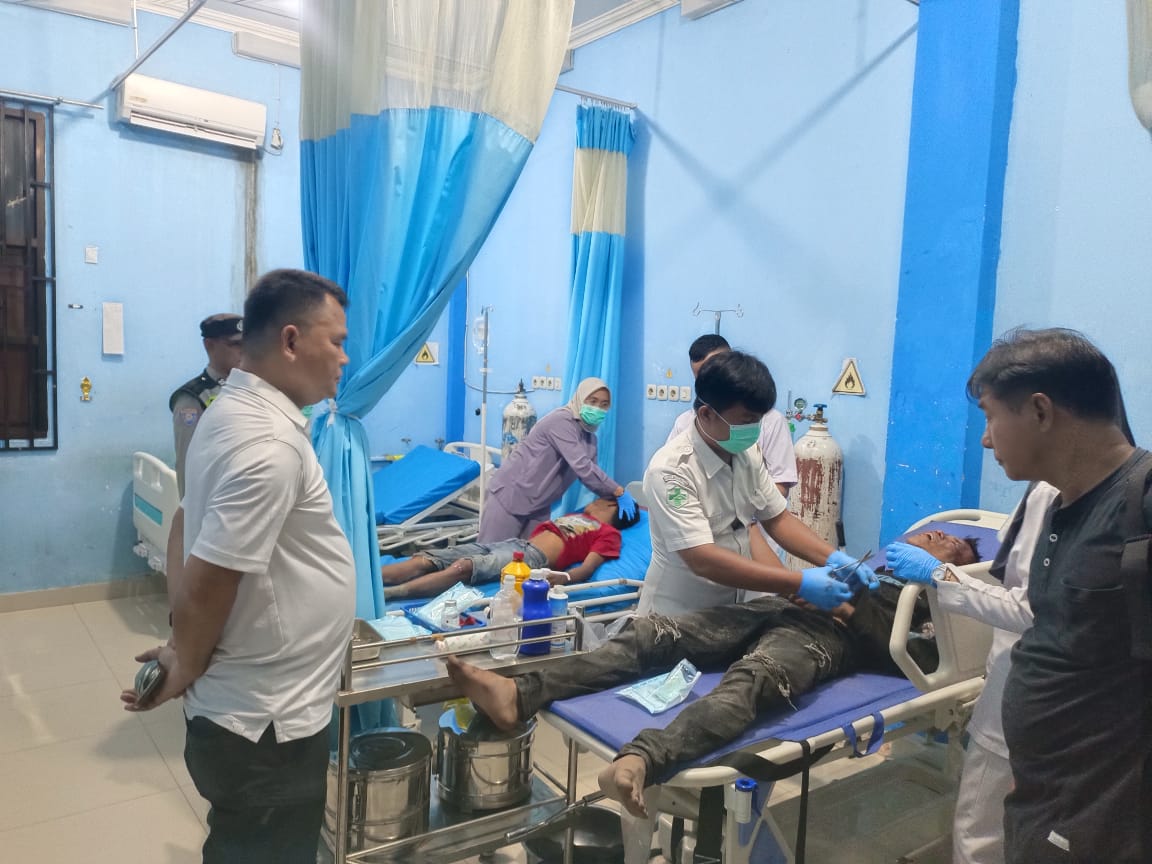 Beraksi di Desa, Dua Pelaku Curanmor Bersenpi Diamuk Massa