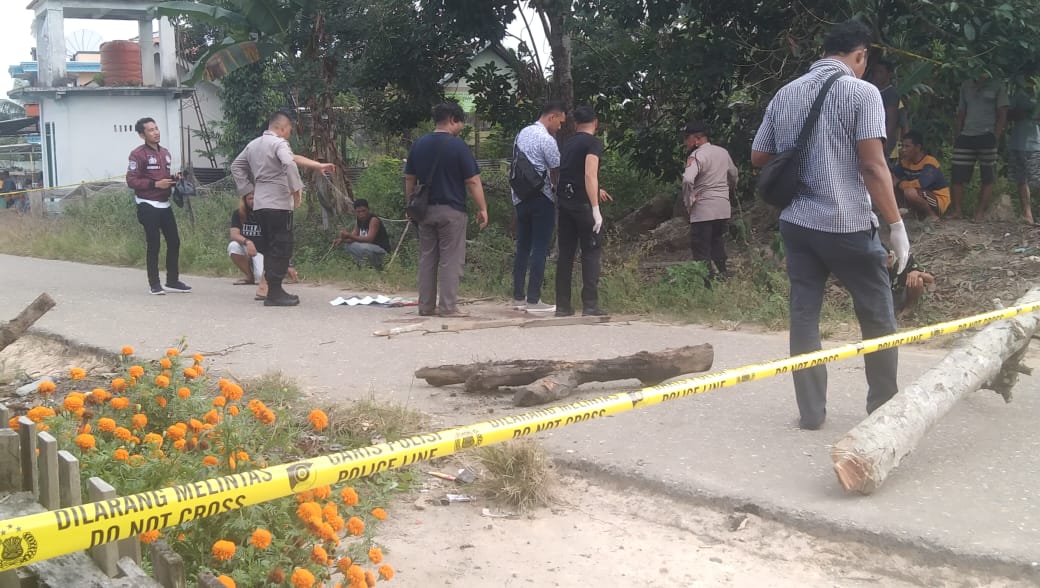 Polisi Temukan 2 Butir Amunisi di Rumah Kades Bayat Ilir, Dugaan Bunuh Diri Menguat