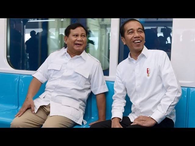 Menhan Prabowo Bocorkan Isi Pertemuan dengan Jokowi di Istana, Soal Reshuffle?