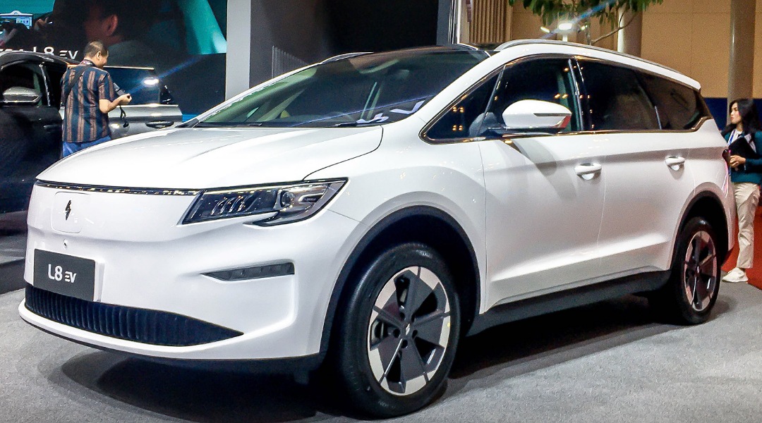 Aletra L8 EV: Mobil Listrik Ramah lingkungan Mampu Hasilkan Tenaga 161 Horse Power