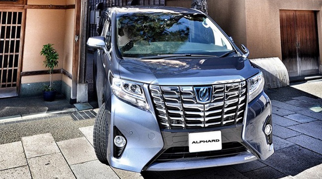 Toyota Alphard HEV: Mobil Premium 2025, Pilihan Terbaik di Kelas MPV Mewah