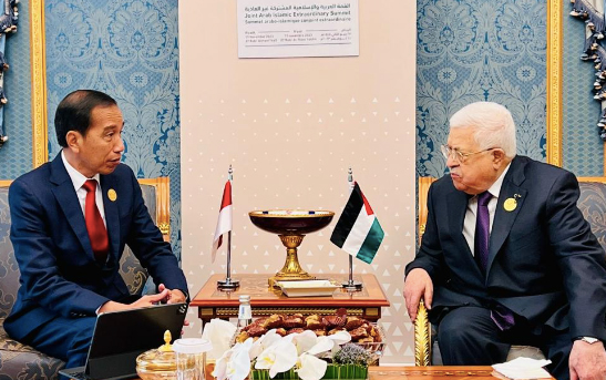 Bertemu Presiden Palestina Mahmoud Abbas, Ini yang Dikatakan Presiden Jokowi di KTT Luar Biasa OKI di Riyadh