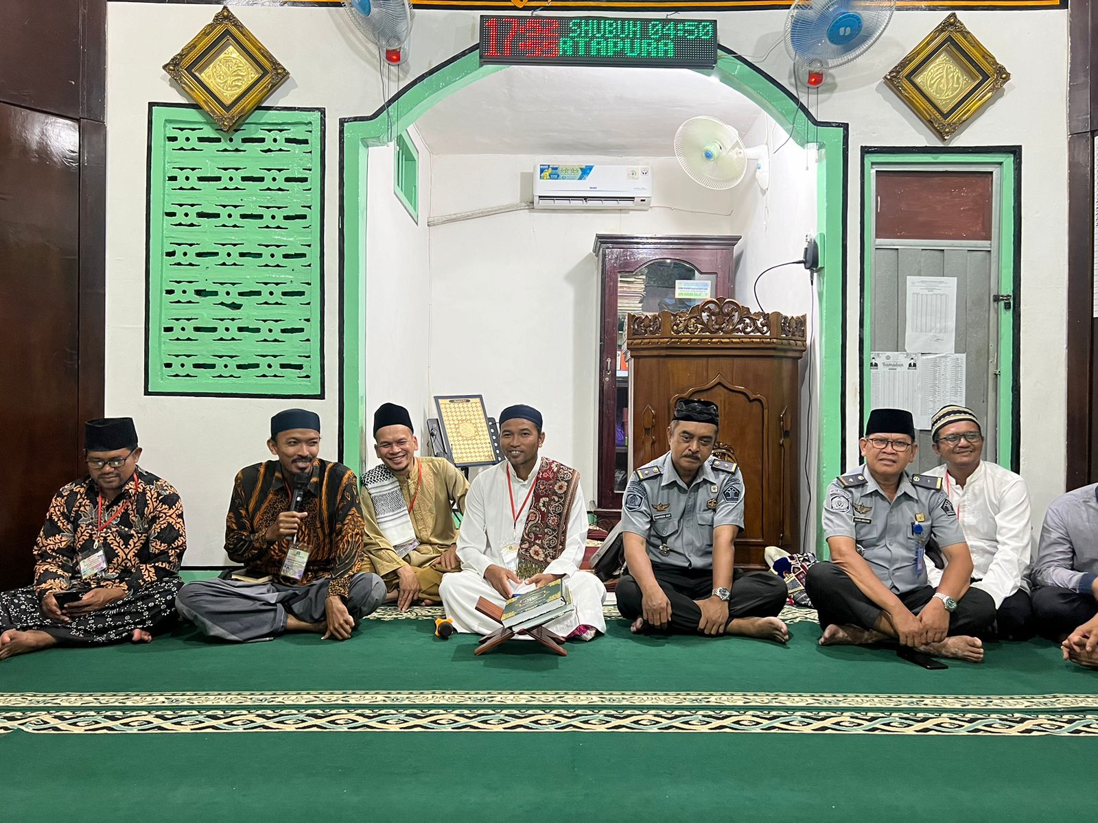 Bulan Ramadhan, WBP Lapas Kelas IIB Martapura Tuntaskan Program Khatam Al-Qur'an