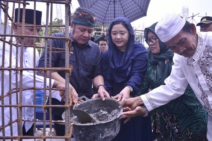 Herman Deru: Swadaya Membangun Masjid Bukti Kompaknya Umat Muslim di Sumsel 